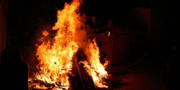 Las Fiestas de San Antoni en la Comunidad Valenciana: Una Tradición Viva